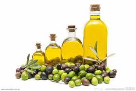 食用油灌裝機灌裝的案例