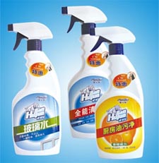 玻璃水灌裝機效果圖